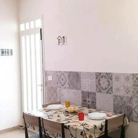 アパート Cala Del Conte 3 *