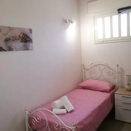 Cala Del Conte 3 アパート トッレ・コリメナ