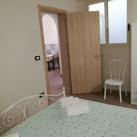 アパート Cala Del Conte 3 トッレ・コリメナ